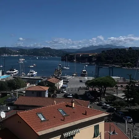 Le Grazie 2 Bedroom Sea View *