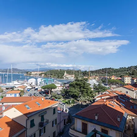 Le Grazie 2 Bedroom Sea View Le Grazie (Liguria)