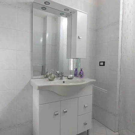 Le Grazie 2 Bedroom Sea View Apartmán